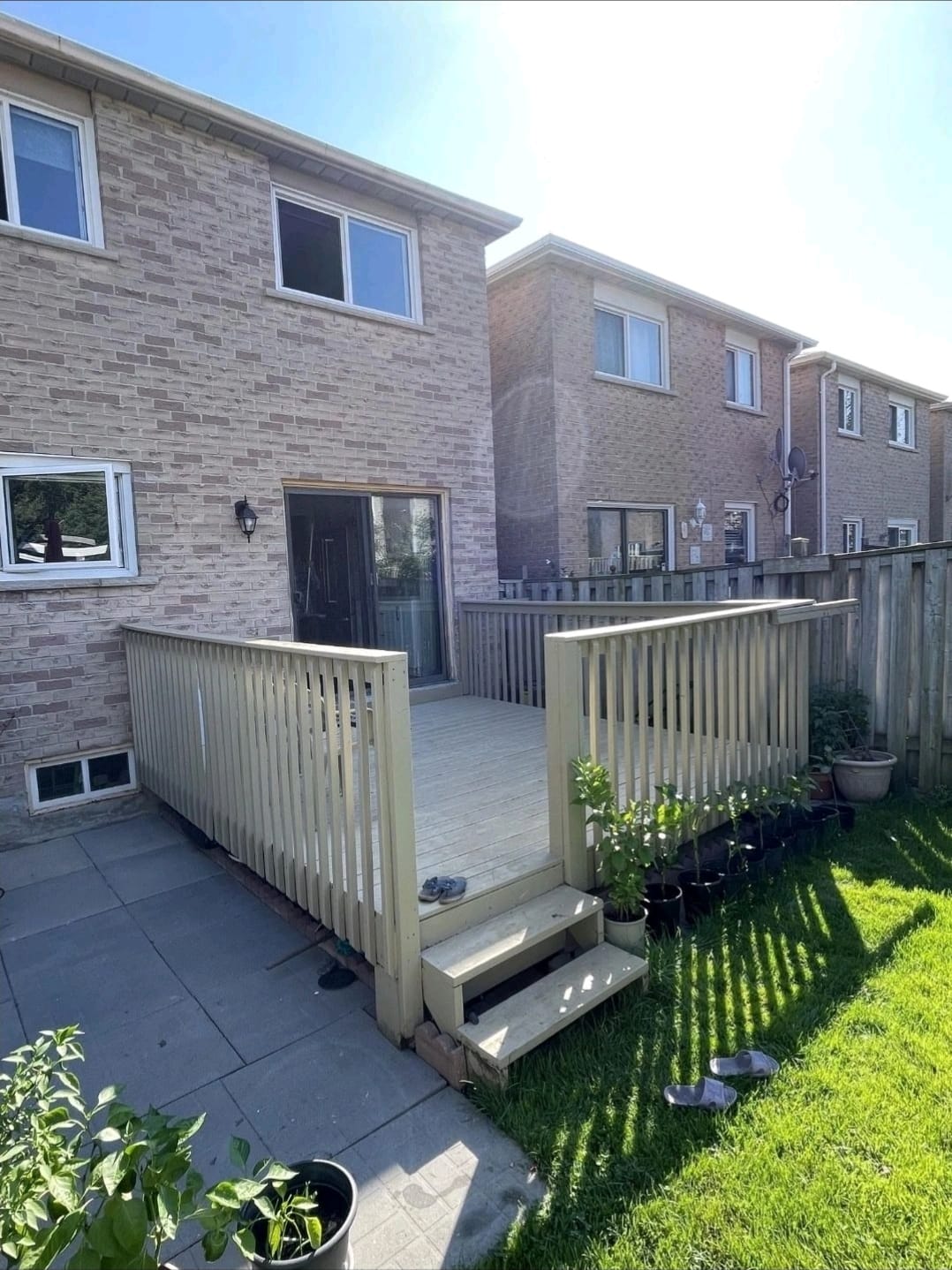 Decks & Outdoor Structures - professional landscaping service