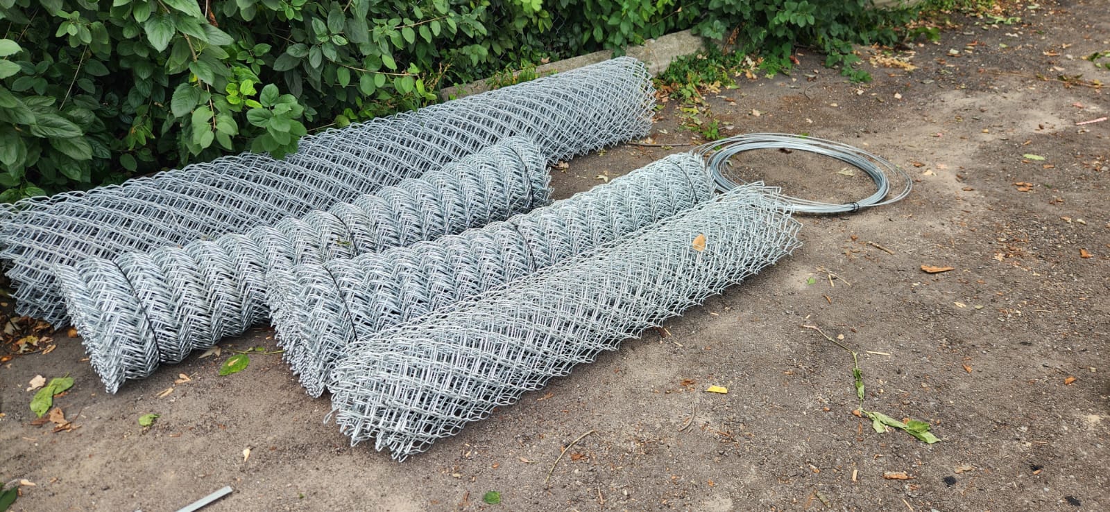 Large commercial fence project completed by EverGreenz Contracting